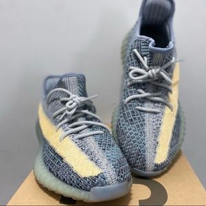 MEN YEEZY BOOST 350 SNEAKERS